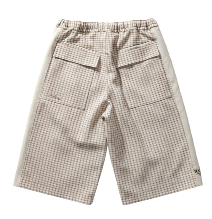 Short MaarieG
