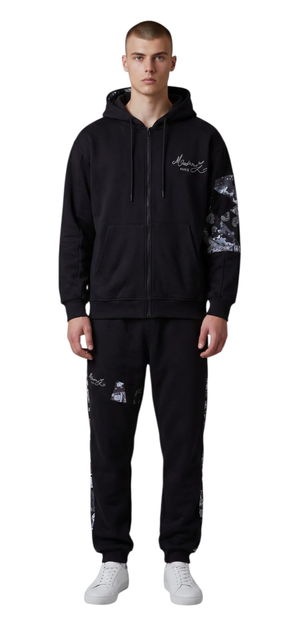 Ensemble jogging MaarieG